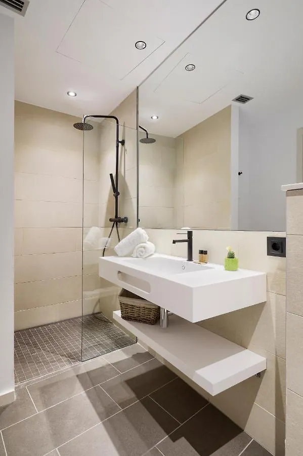 Canvas Apartments & Lofts Gerona