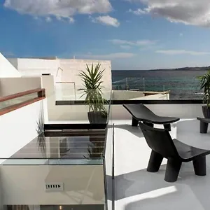 https://ocean-space-lanzarote.in-canary-islands.com