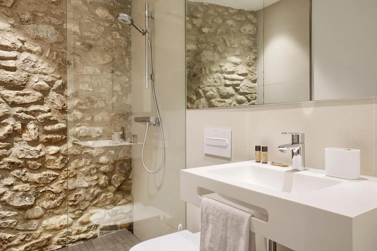 Canvas Apartments & Lofts Girona Spain